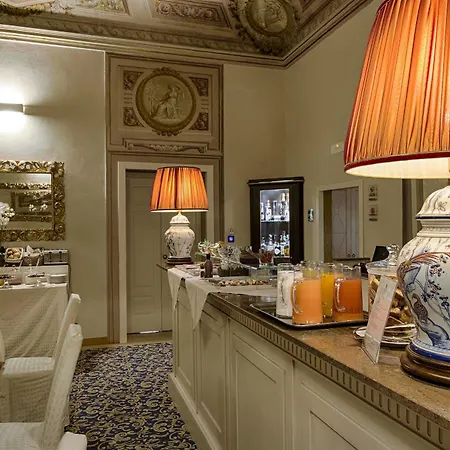 מלון Palazzo Guicciardini 3*